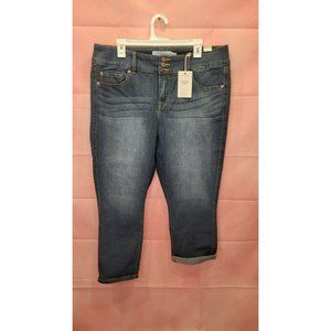 NWT Torrid Womens Jegging Crop Blue Jeans Size 18